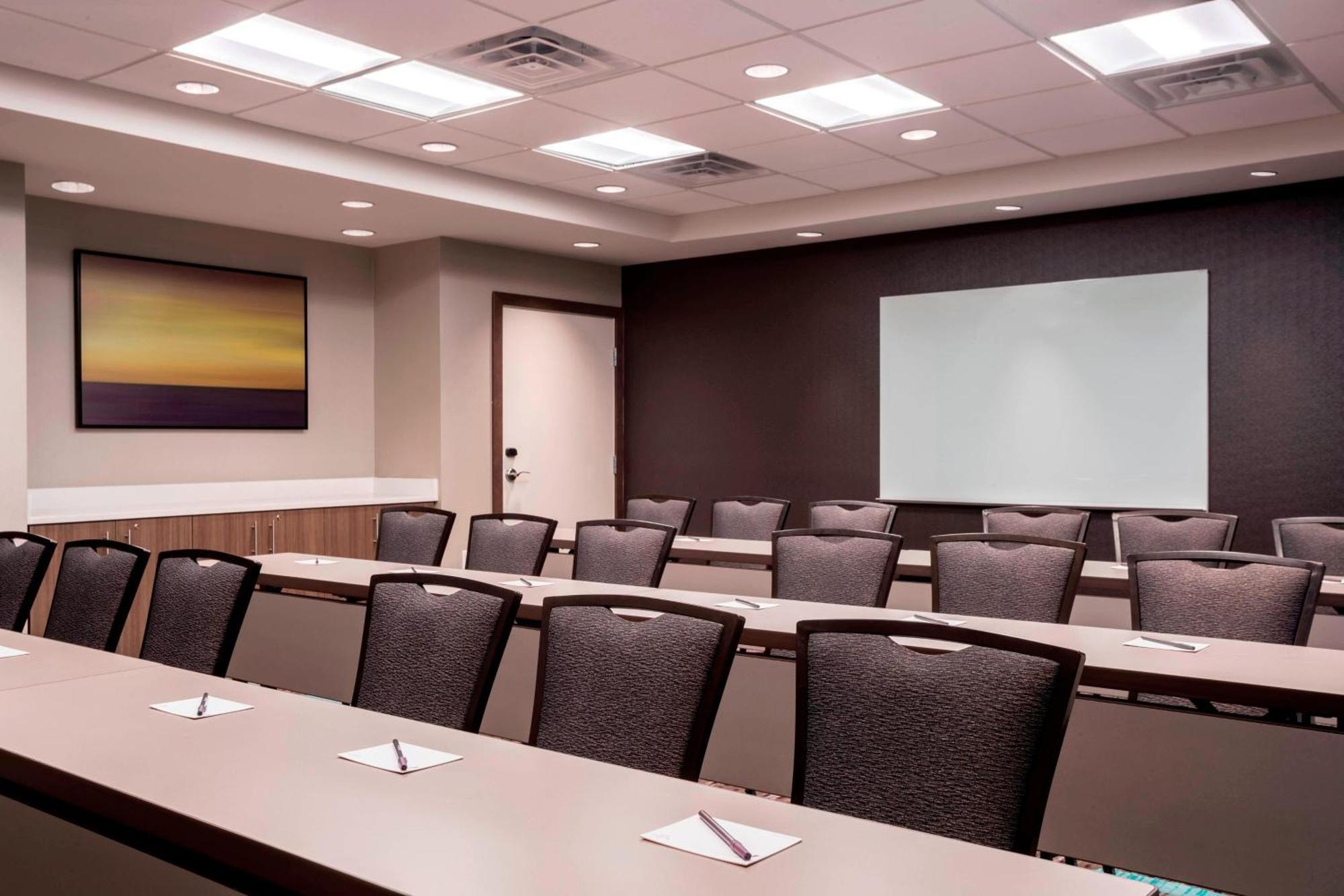 Residence Inn By Marriott Wheeling/St. Clairsville Bagian luar foto